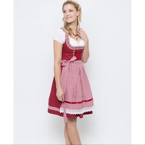 Red Oktoberfest Dirndl